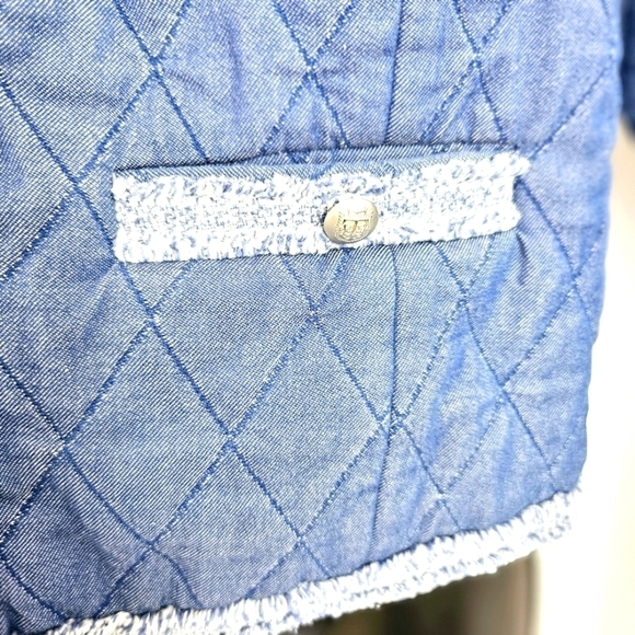 Talbots Fringe Quilted Chambray Jacket Size 4 EUC (Runs small) - Picture 14 of 15